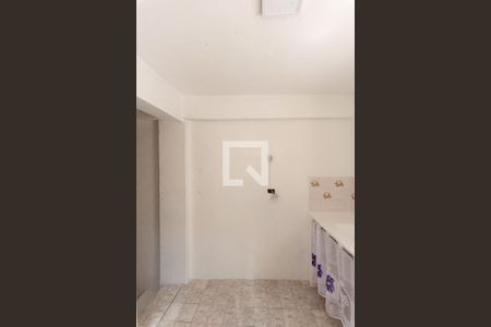 Cozinha de casa para alugar com 1 quarto, 35m² em Vila Marieta, Campinas