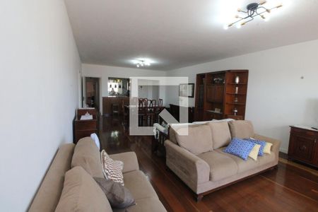 Sala de apartamento para alugar com 4 quartos, 165m² em Higienópolis, Rio de Janeiro