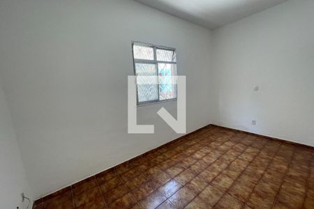 Sala de casa para alugar com 4 quartos, 90m² em Vila São Luis, Duque de Caxias