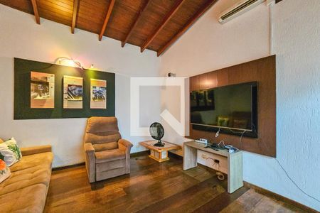 Sala de casa de condomínio para alugar com 7 quartos, 1000m² em Morrinhos, Guarujá