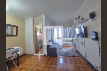 Sala de apartamento para alugar com 1 quarto, 50m² em Tanque, Rio de Janeiro