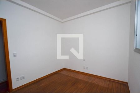 Quarto1 de apartamento para alugar com 3 quartos, 134m² em Santa Cruz, Belo Horizonte