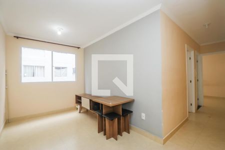 Sala de apartamento para alugar com 2 quartos, 42m² em Jardim do Lago, São Paulo