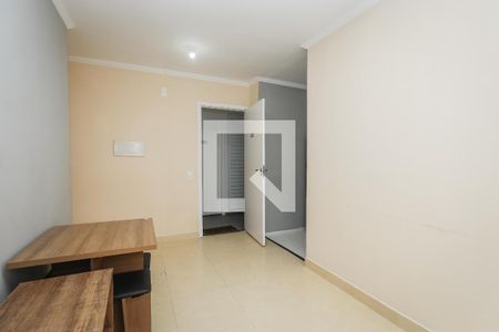 Sala de apartamento para alugar com 2 quartos, 42m² em Jardim do Lago, São Paulo