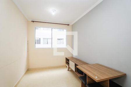 Sala de apartamento para alugar com 2 quartos, 42m² em Jardim do Lago, São Paulo