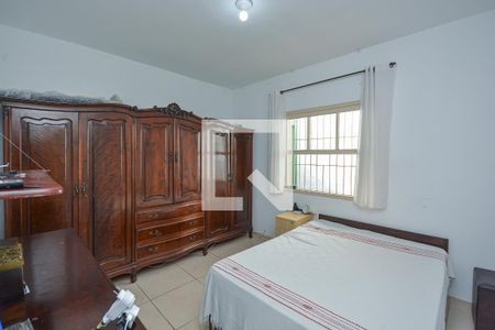 Quarto 1 de casa à venda com 3 quartos, 430m² em Vila Campo Grande, São Paulo