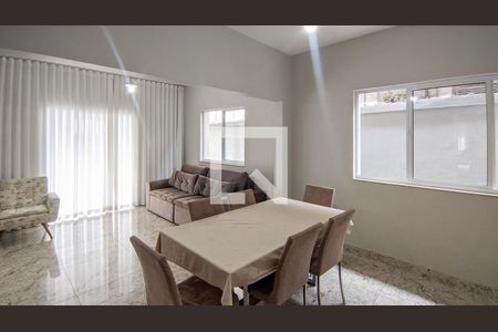 Sala de Jantar de casa para alugar com 3 quartos, 161m² em Sagrada Família, Belo Horizonte