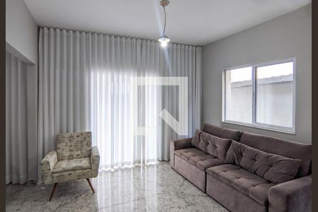 Sala de casa para alugar com 3 quartos, 161m² em Sagrada Família, Belo Horizonte