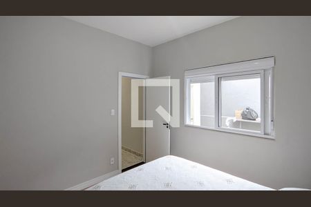 Quarto de casa para alugar com 3 quartos, 161m² em Sagrada Família, Belo Horizonte