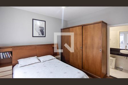 Quarto de casa para alugar com 3 quartos, 161m² em Sagrada Família, Belo Horizonte