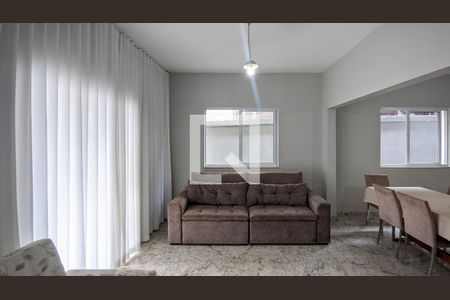 Sala de casa para alugar com 3 quartos, 161m² em Sagrada Família, Belo Horizonte