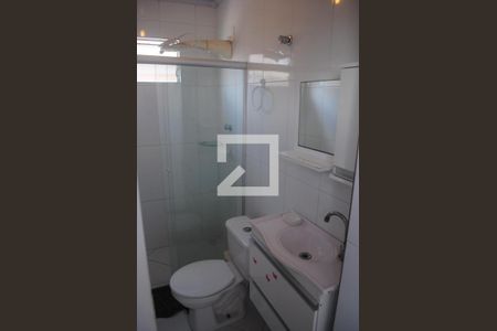 Banheiro da Suíte de apartamento para alugar com 2 quartos, 70m² em Mussurunga I, Salvador