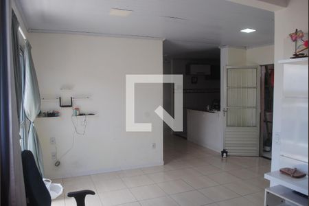 Sala  de apartamento para alugar com 2 quartos, 70m² em Mussurunga I, Salvador