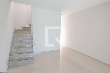 sala de casa para alugar com 3 quartos, 200m² em Vila Carrão, São Paulo