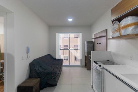 Sala de apartamento para alugar com 2 quartos, 33m² em Vila Ema, São Paulo