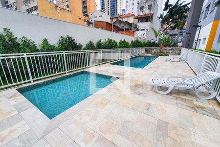 Apartamento para alugar com 37m², 2 quartos e sem vaga Apartamento para alugar com 37m², 2 quartos e sem vagaÁrea comum - Piscina