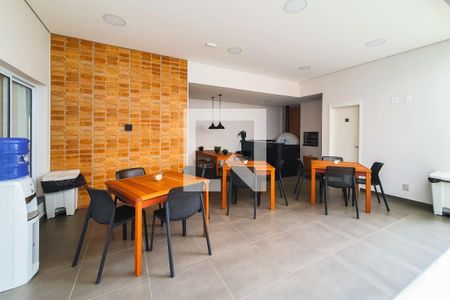 Apartamento para alugar com 37m², 2 quartos e sem vaga Apartamento para alugar com 37m², 2 quartos e sem vagaÁrea comum - Salão de festas
