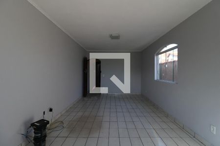 Quarto de casa à venda com 2 quartos, 200m² em Vila Progresso, Santo André