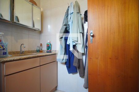 Casa para alugar com 360m², 3 quartos e 2 vagas Casa para alugar com 360m², 3 quartos e 2 vagasBanheiro da Suíte