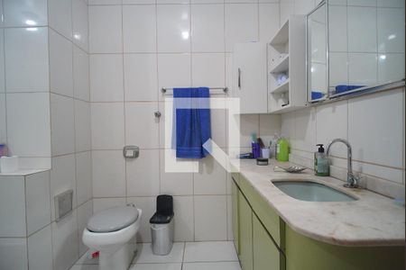 Casa para alugar com 360m², 3 quartos e 2 vagas Casa para alugar com 360m², 3 quartos e 2 vagasBanheiro