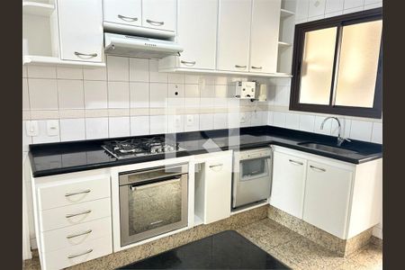 Apartamento à venda com 2 quartos, 138m² em Indianópolis, São Paulo