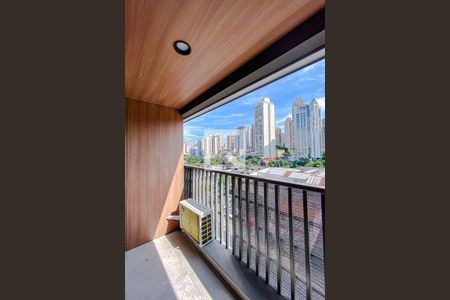 Varanda da Sala/Quarto de kitnet/studio para alugar com 1 quarto, 25m² em Vila Regente Feijó, São Paulo