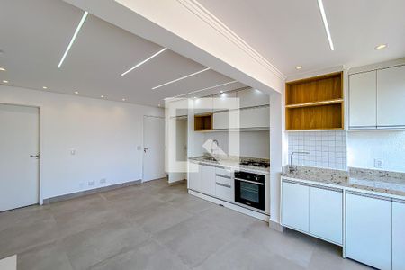 Sala de apartamento para alugar com 2 quartos, 45m² em Vila Invernada, São Paulo