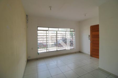 Sala de casa à venda com 2 quartos, 208m² em Vila Friburgo, São Paulo