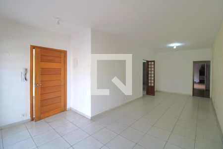 Sala de casa à venda com 2 quartos, 208m² em Vila Friburgo, São Paulo