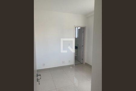 Quarto suíte de apartamento à venda com 2 quartos, 57m² em Santa Cruz, Belo Horizonte