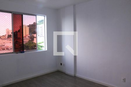 Sala de apartamento para alugar com 3 quartos, 65m² em Centro, Nova Iguaçu