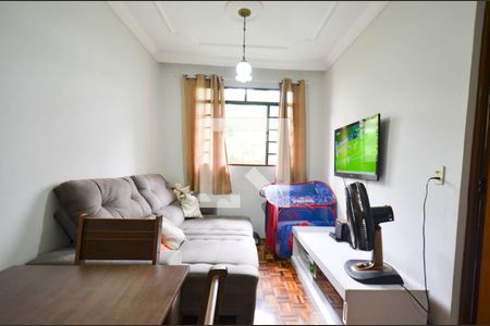 Sala de apartamento à venda com 3 quartos, 56m² em Horto, Belo Horizonte