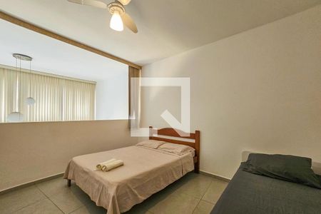 Quarto 1 de apartamento para alugar com 2 quartos, 100m² em Jardim Las Palmas, Guarujá