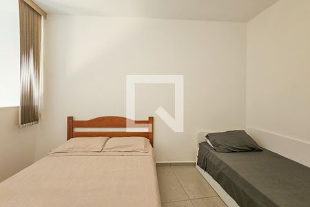 Quarto 1 de apartamento para alugar com 2 quartos, 100m² em Jardim Las Palmas, Guarujá