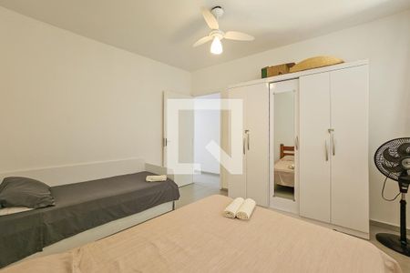 Quarto 1 de apartamento para alugar com 2 quartos, 100m² em Jardim Las Palmas, Guarujá