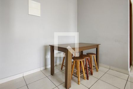 Sala de apartamento para alugar com 2 quartos, 80m² em Aviação, Praia Grande