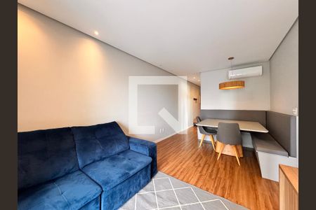 Sala de apartamento à venda com 2 quartos, 64m² em Campestre, Santo André