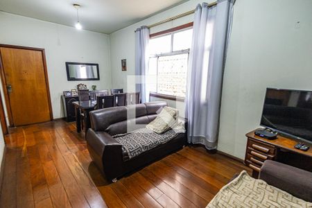 Sala de apartamento à venda com 3 quartos, 100m² em Padre Eustáquio, Belo Horizonte