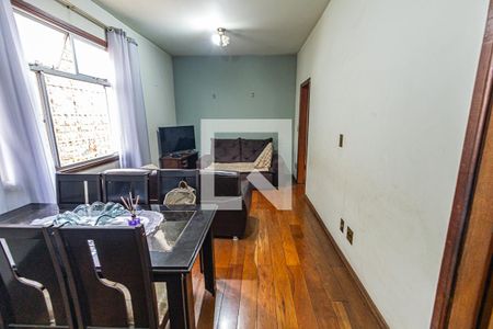 Sala de apartamento à venda com 3 quartos, 100m² em Padre Eustáquio, Belo Horizonte