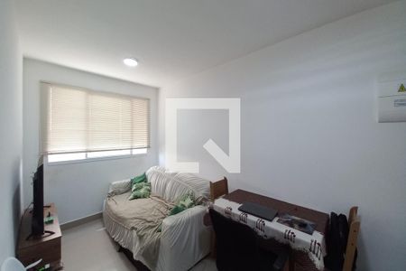 Sala de apartamento para alugar com 1 quarto, 34m² em Parque Industrial, Campinas