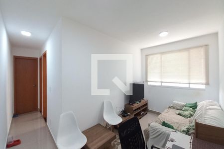 Sala de apartamento para alugar com 1 quarto, 34m² em Parque Industrial, Campinas