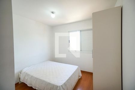 Suíte de apartamento à venda com 2 quartos, 67m² em Vila Azevedo, São Paulo