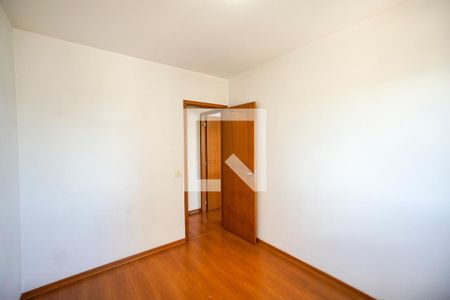 Quarto de apartamento à venda com 2 quartos, 67m² em Vila Azevedo, São Paulo