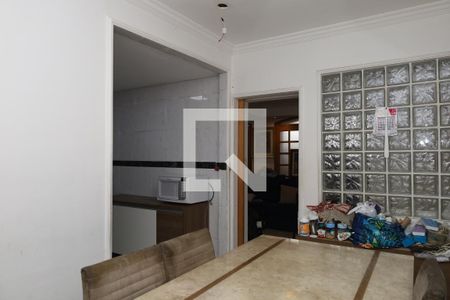 Sala de casa à venda com 5 quartos, 149m² em Conjunto Residencial José Bonifácio, São Paulo