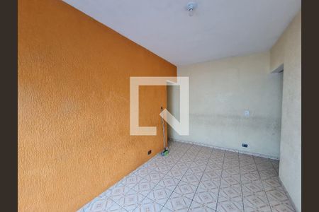 Sala de apartamento para alugar com 2 quartos, 67m² em Jardim Cocaia, Guarulhos