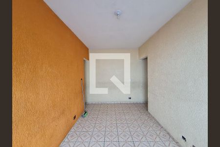 Sala de apartamento para alugar com 2 quartos, 67m² em Jardim Cocaia, Guarulhos