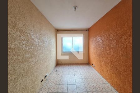 Sala de apartamento para alugar com 2 quartos, 67m² em Jardim Cocaia, Guarulhos