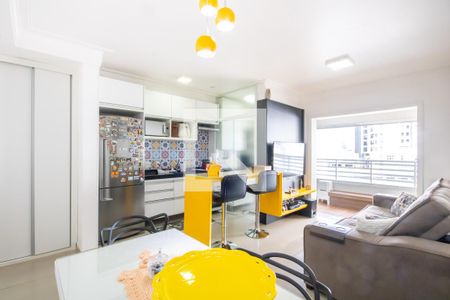 Sala de apartamento à venda com 2 quartos, 67m² em Centro, Osasco