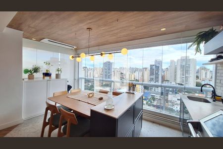 Varanda de apartamento à venda com 3 quartos, 84m² em Água Branca, São Paulo