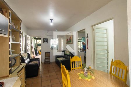 Sala de Estar de casa para alugar com 3 quartos, 250m² em Hauer, Curitiba